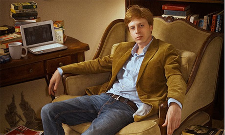 Barrett Brown, the journalist that faces over 100 years in prison